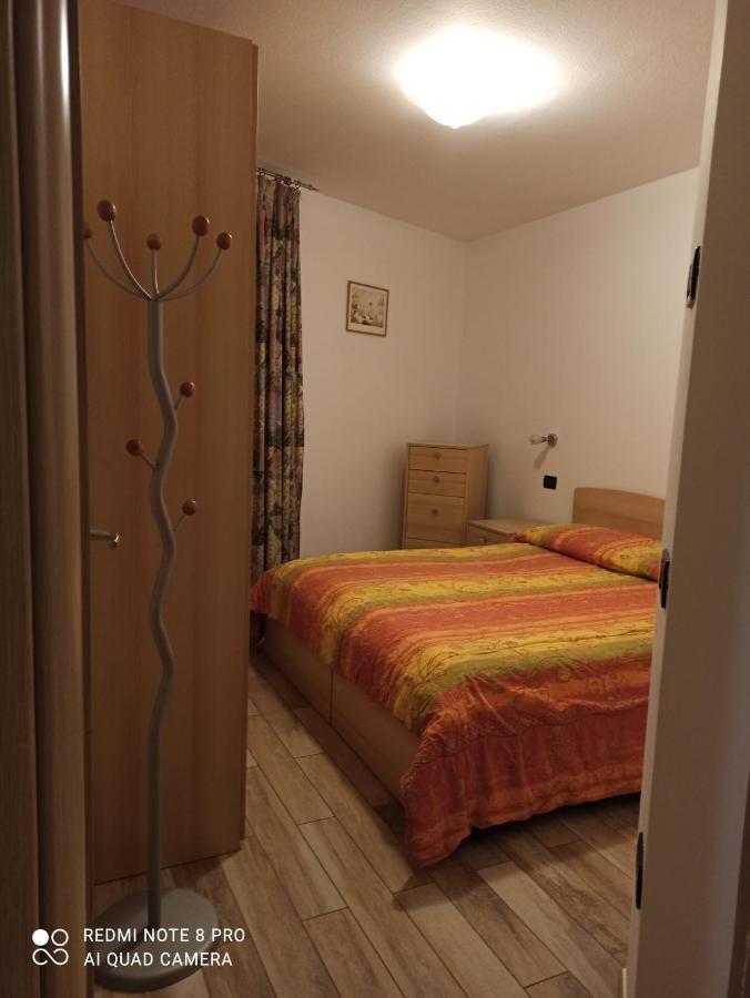 Апартаменти La Casa Di Nonna Lia Дімаро Екстер'єр фото